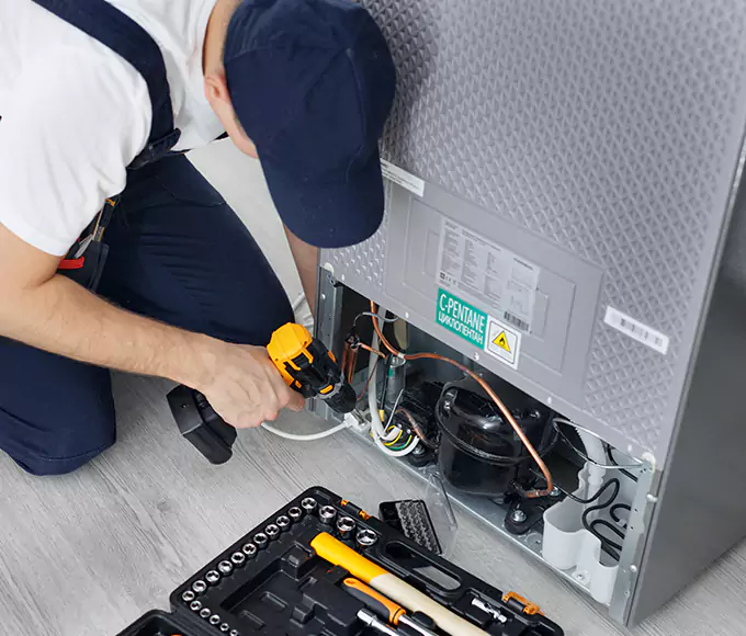 Why La Jolla Facility Managers Trust La Jolla Appliance Pro for Every Commercial Chiller Repair?