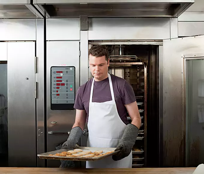 Why La Jolla, CA Kitchens Trust La Jolla Appliance Pro for Commercial Oven Repair?