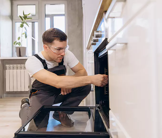 Why La Jolla Bakers Rely on La Jolla Appliance Pro for Every Electric Oven Fix?